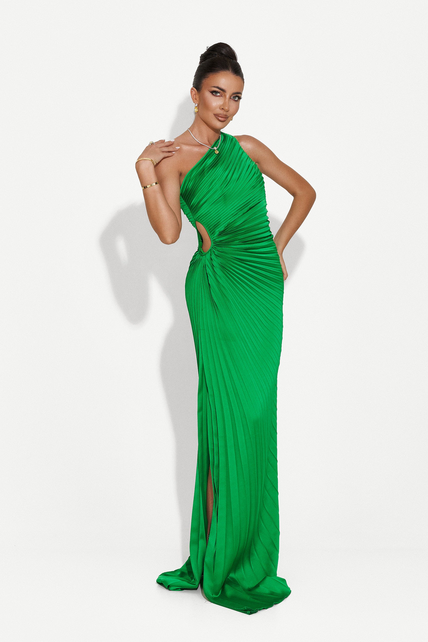 Дълга зелена дамска рокля Sanjana Bogas