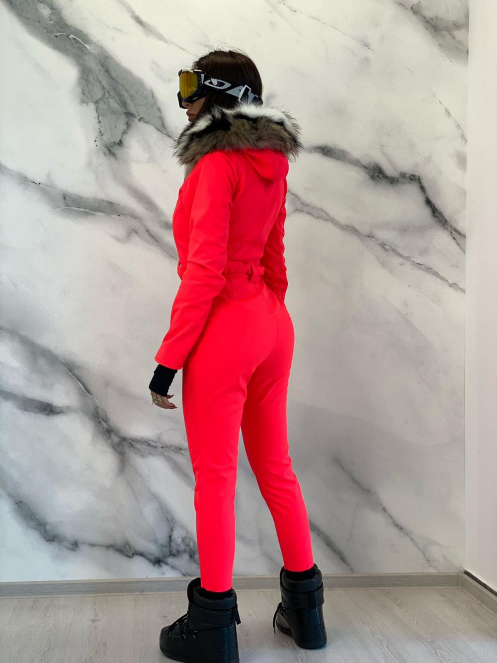 Sydona Bogas оранжев ежедневен ски гащеризон